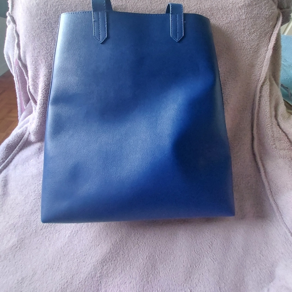 Sak fifth Avenue Large Tote Bag - Picture 5 of 13